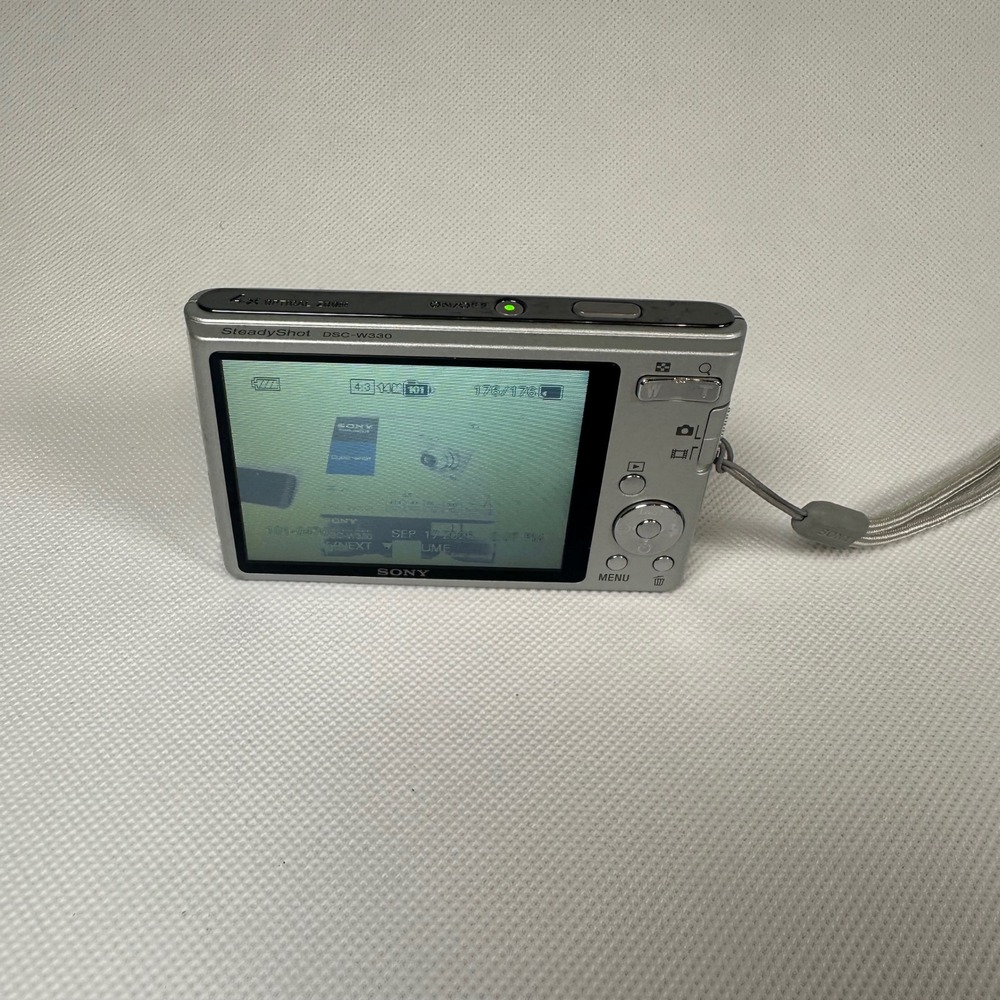 Sony Cyber-shot DSC-W330 14.1MP Digital Camera Silver 4x Zoom Bundle Boxed Works - Picture 4 of 15